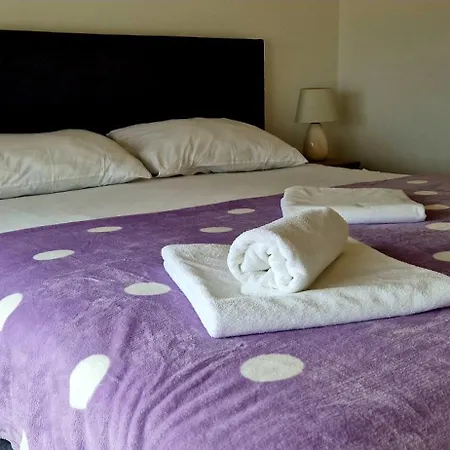 Lara Apartman